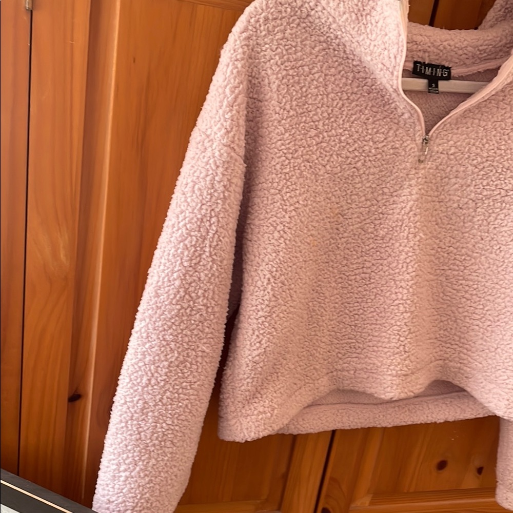 Pink Fleece Sweater ππ©· - Picture 7 of 12